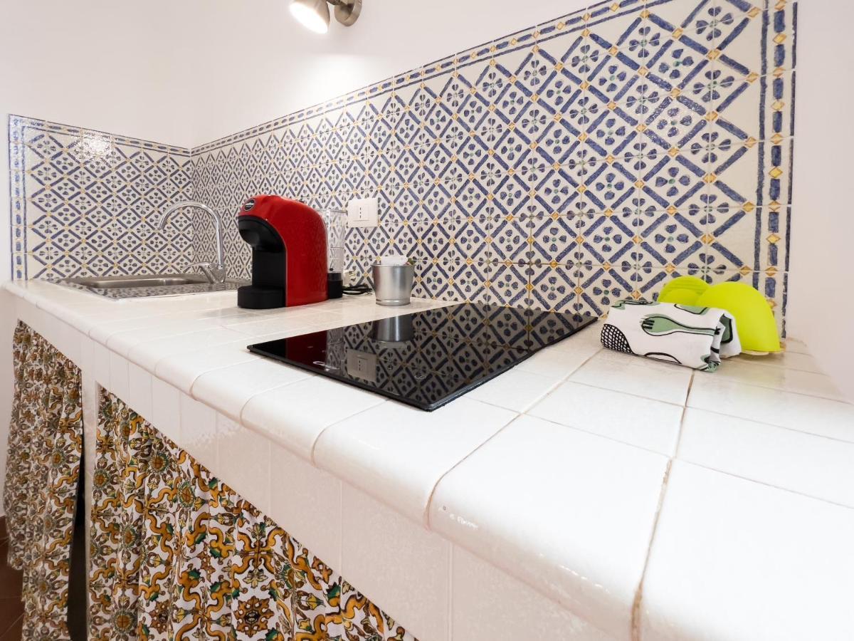 Elimi Favignana Apartments - Residence In Citta 외부 사진